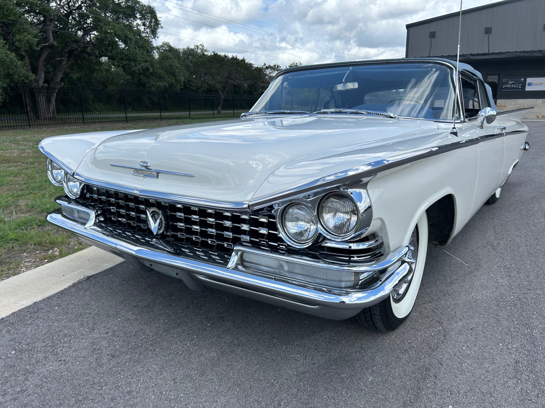 Pre tear down — the car arrives — frame 6