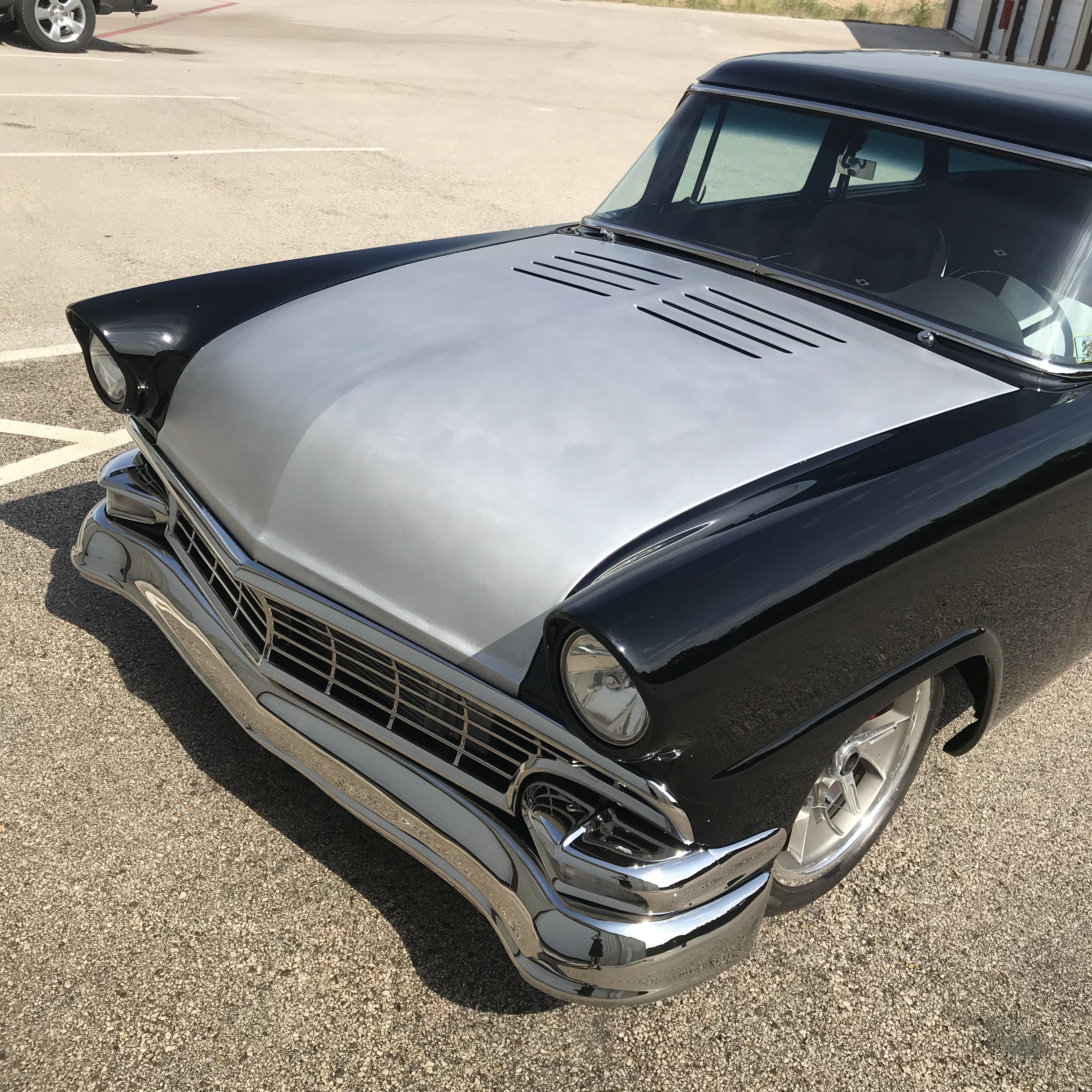 Front three-quarter — panel gaps and crown match the painted body.