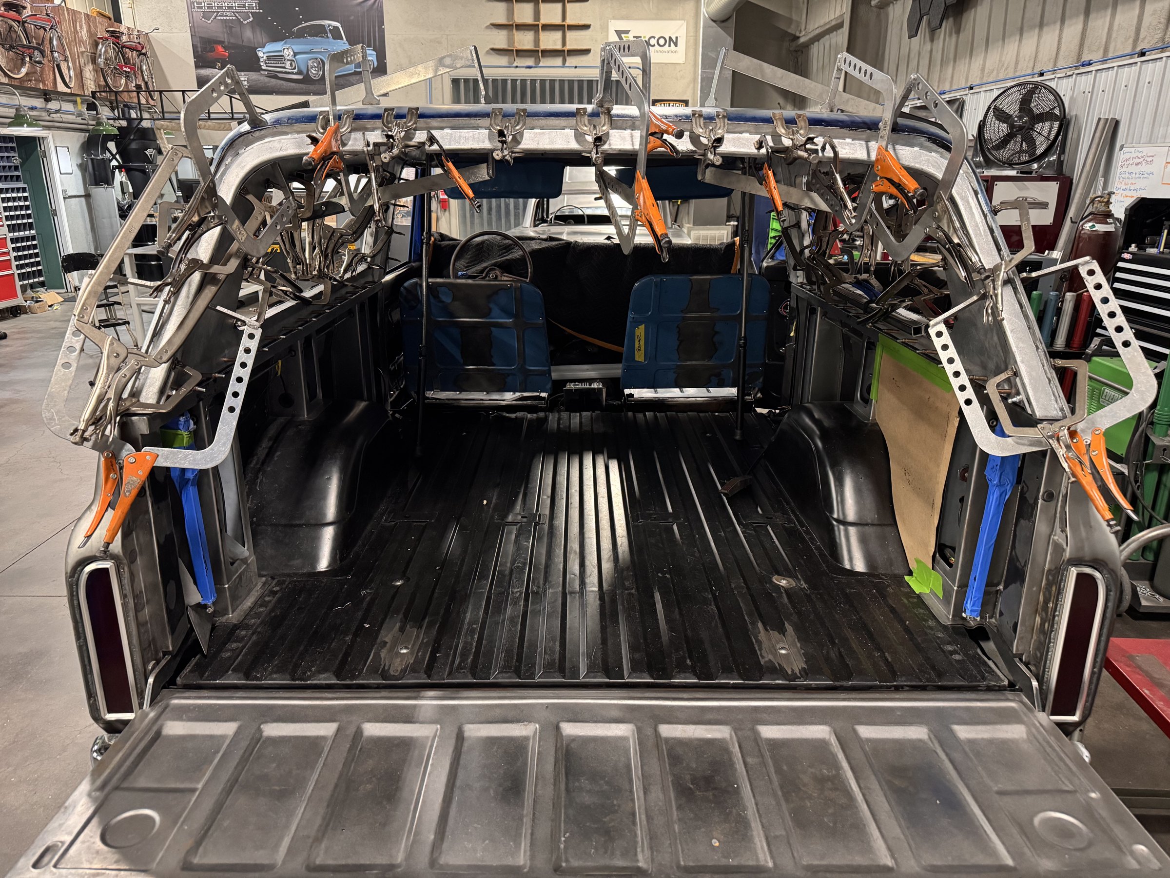 Rear view of the bonded structure with every edge held tight.